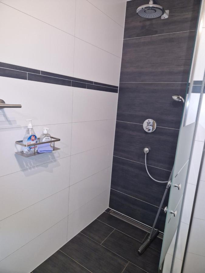 Hochwertige 85Qm-Wohnung In Wuppertal-Vohwinkel Luaran gambar