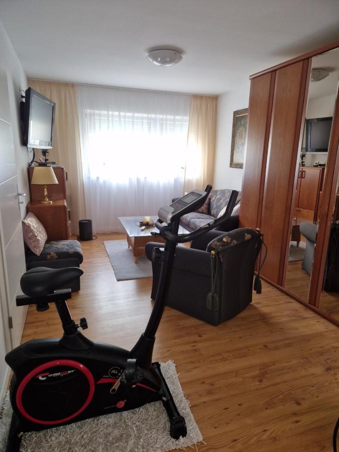 Hochwertige 85Qm-Wohnung In Wuppertal-Vohwinkel Luaran gambar