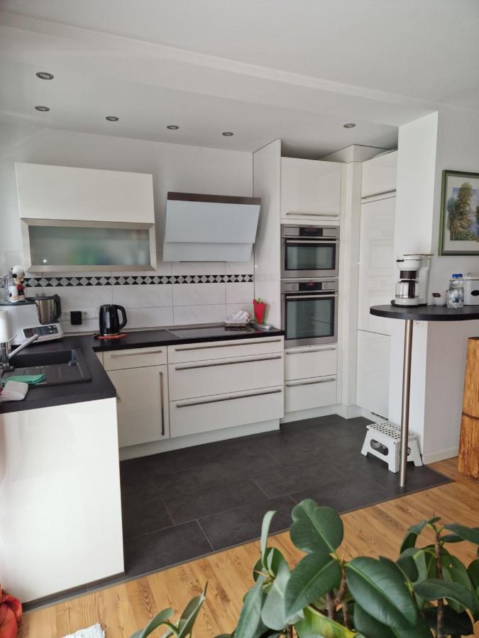 Hochwertige 85Qm-Wohnung In Wuppertal-Vohwinkel Luaran gambar